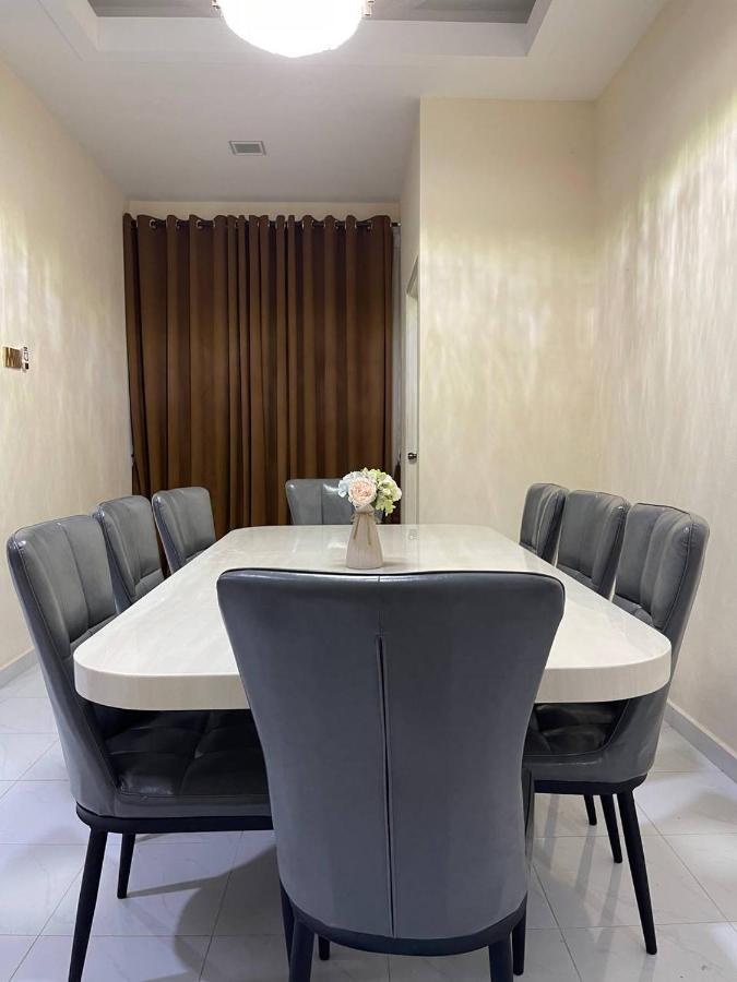 Hawra Holiday home